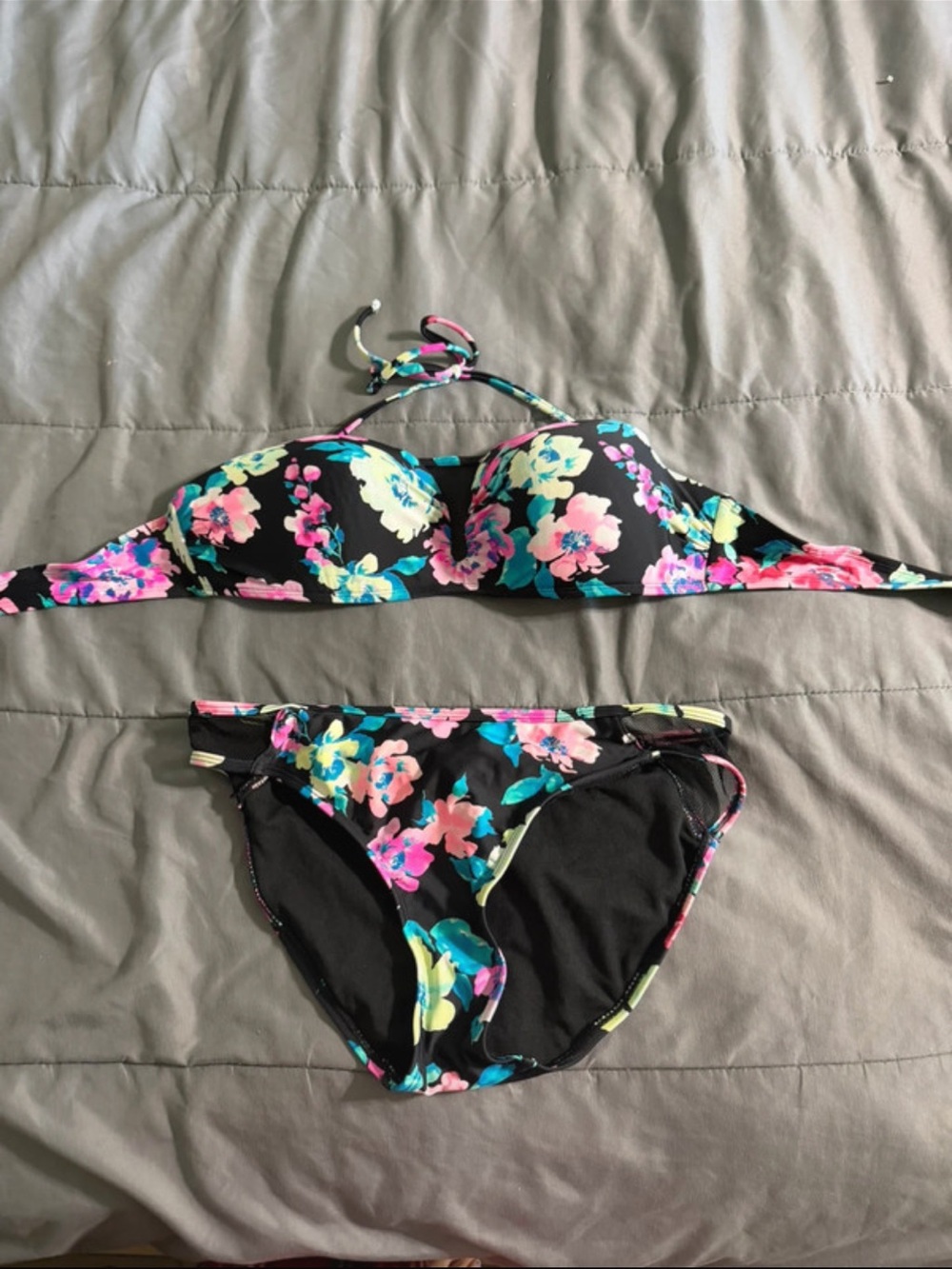 Juniors girls No Boundaries Black Floral Bandeau Bikini with Removable Strap